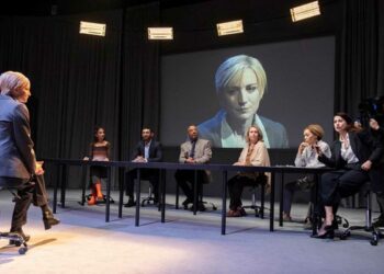 The Doctor : Το πολυβραβευμένο θρίλερ του Robert Icke σε σκηνοθεσία Κατερίνας Ευαγγελάτου στο Βασιλικό Θέατρο